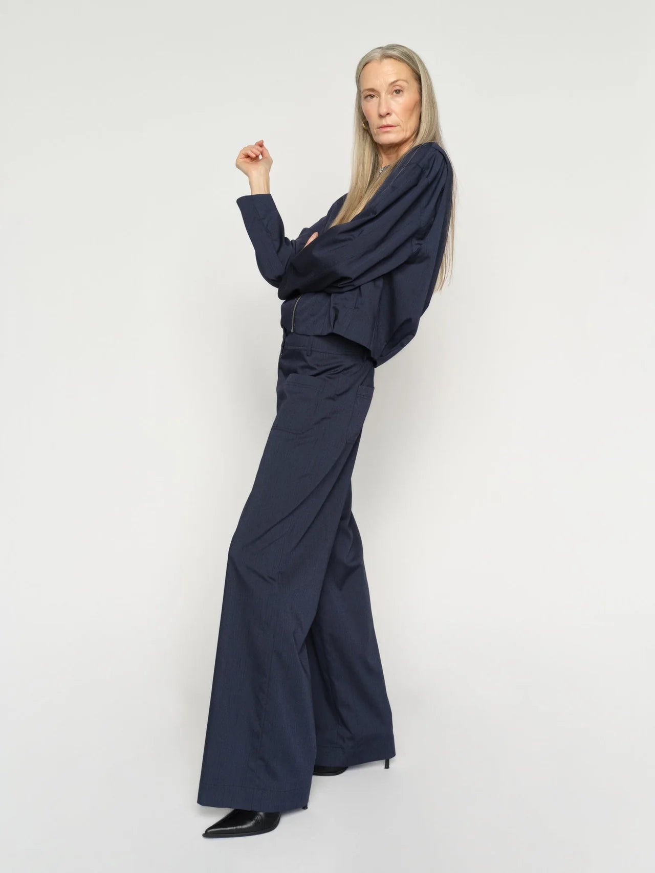 Hose | MMMellow | Mos Mosh