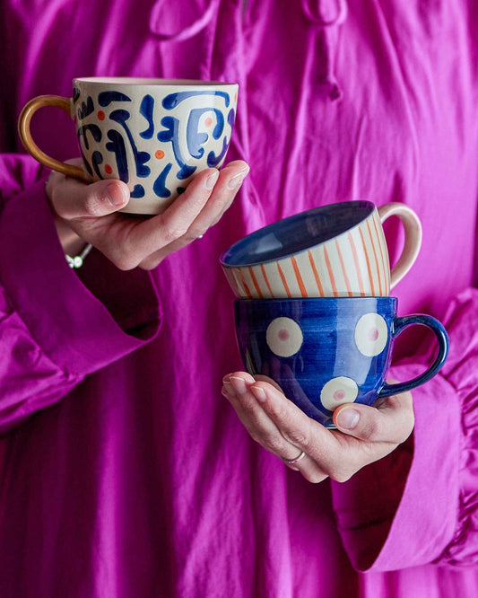 Buntes Tassenset von Bloomingville.