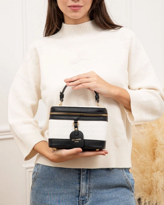 Kleine Handtasche in schwarz weiß