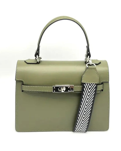 Kleine grüne Handtasche