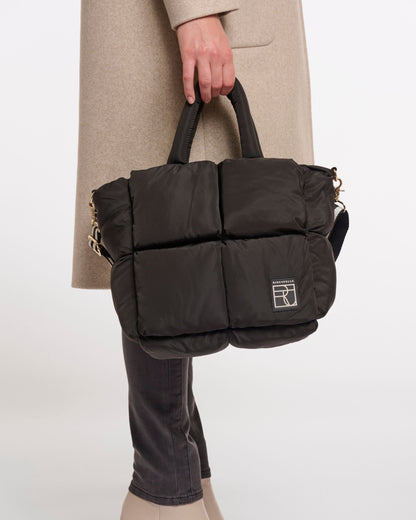 Schwarze Tasche von Rino und Pelle